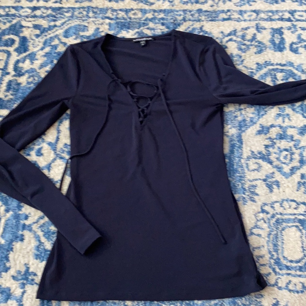Express lace up top